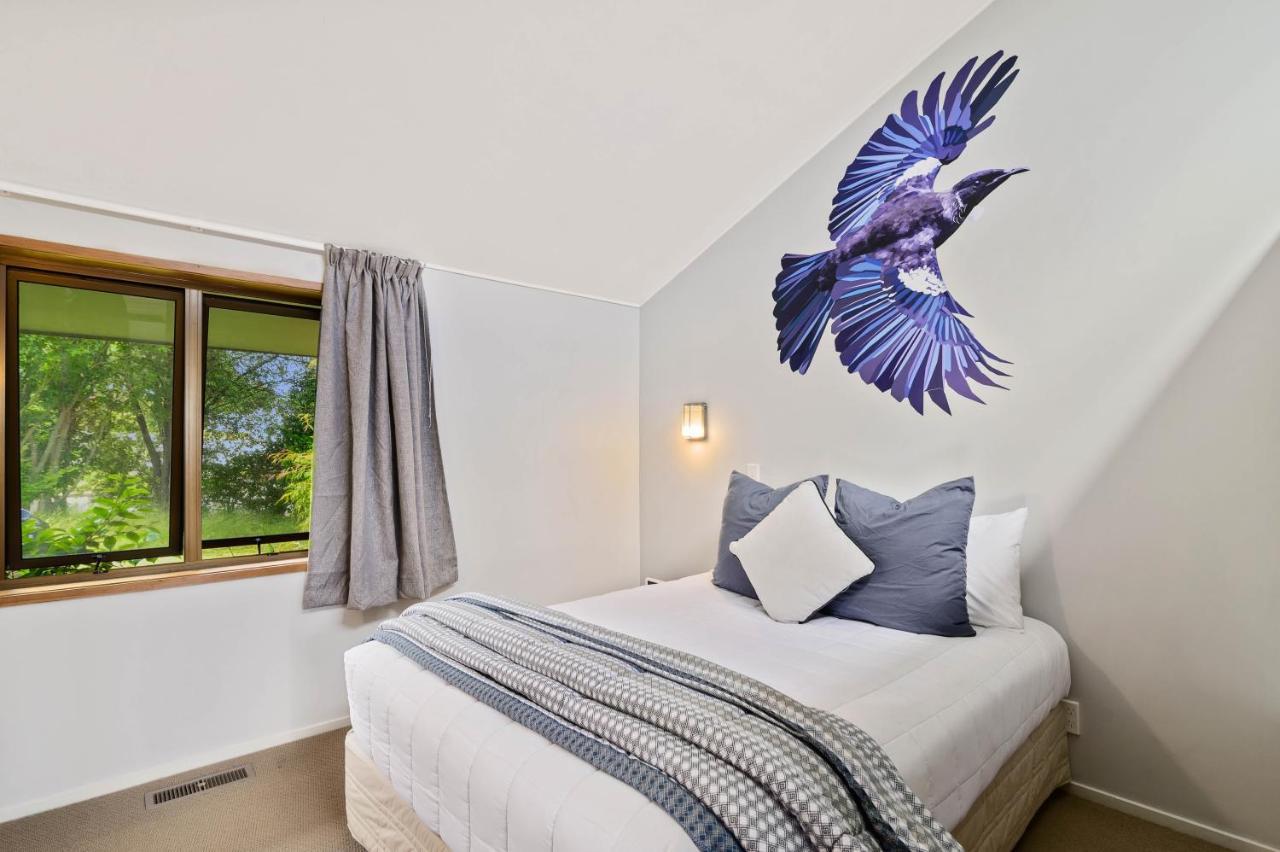 The Bird House - Kawaha Point, Rotorua. Stylish Six Bedroom Home With Space, Views And Relaxed Atmosphere Exteriör bild